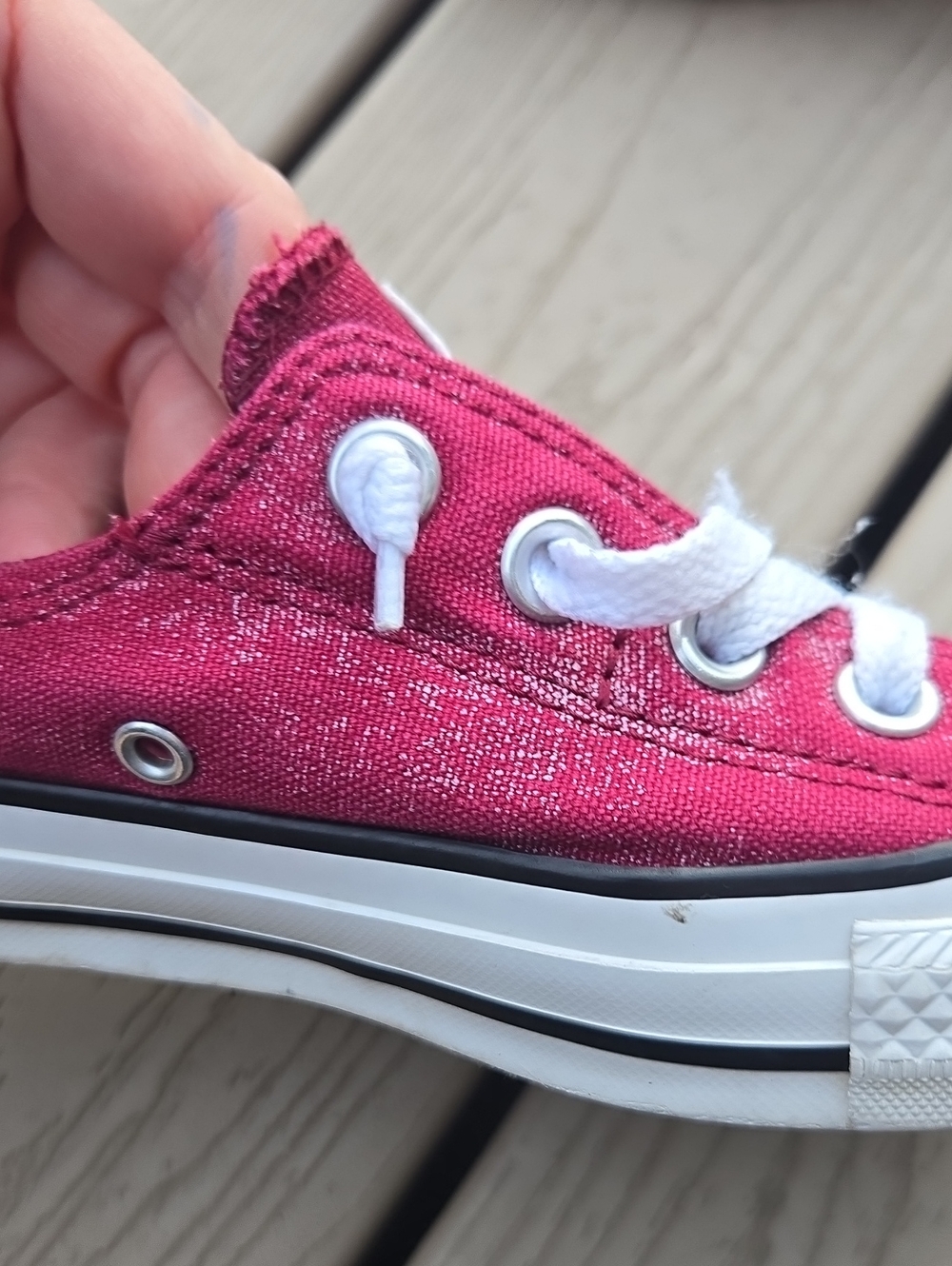 Maroon Shoreline Converse - Picture 3 of 11